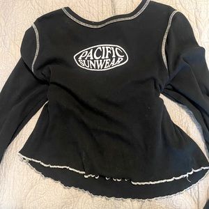 pac sun long sleeve bundle 💙🖤